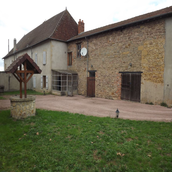 Offres de vente Maison La Clayette 71800