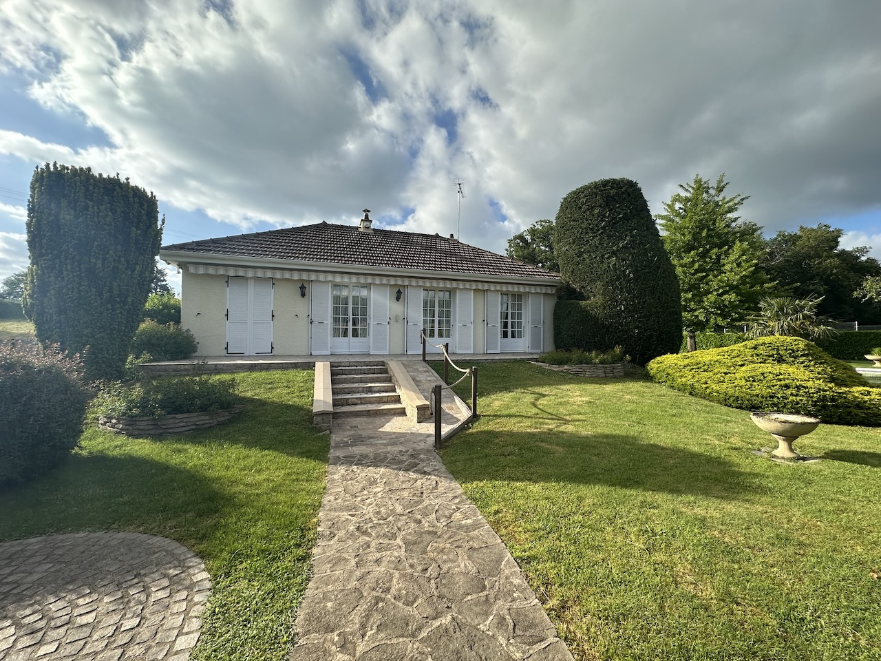 Agence immobilière de FERNANDEZ IMMOBILIER SARL