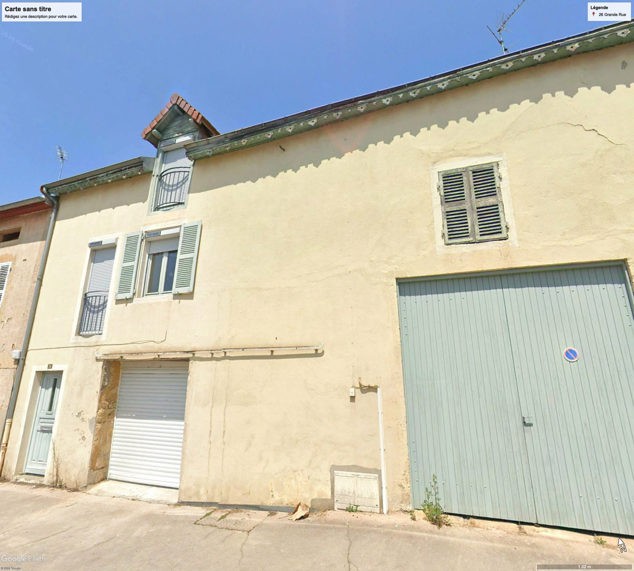 Maison de village avec logement de 90 m2hab.
